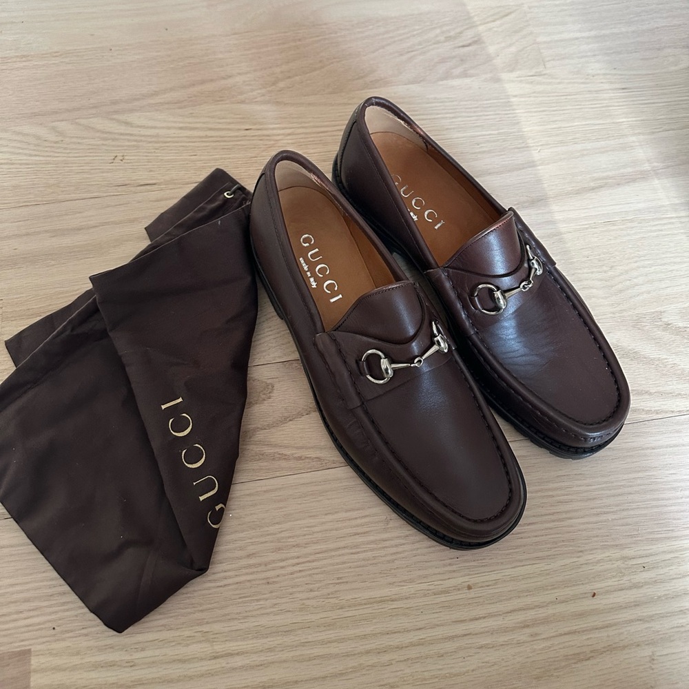 Men’s Gucci lug sole loafer size 10 which is a US 11